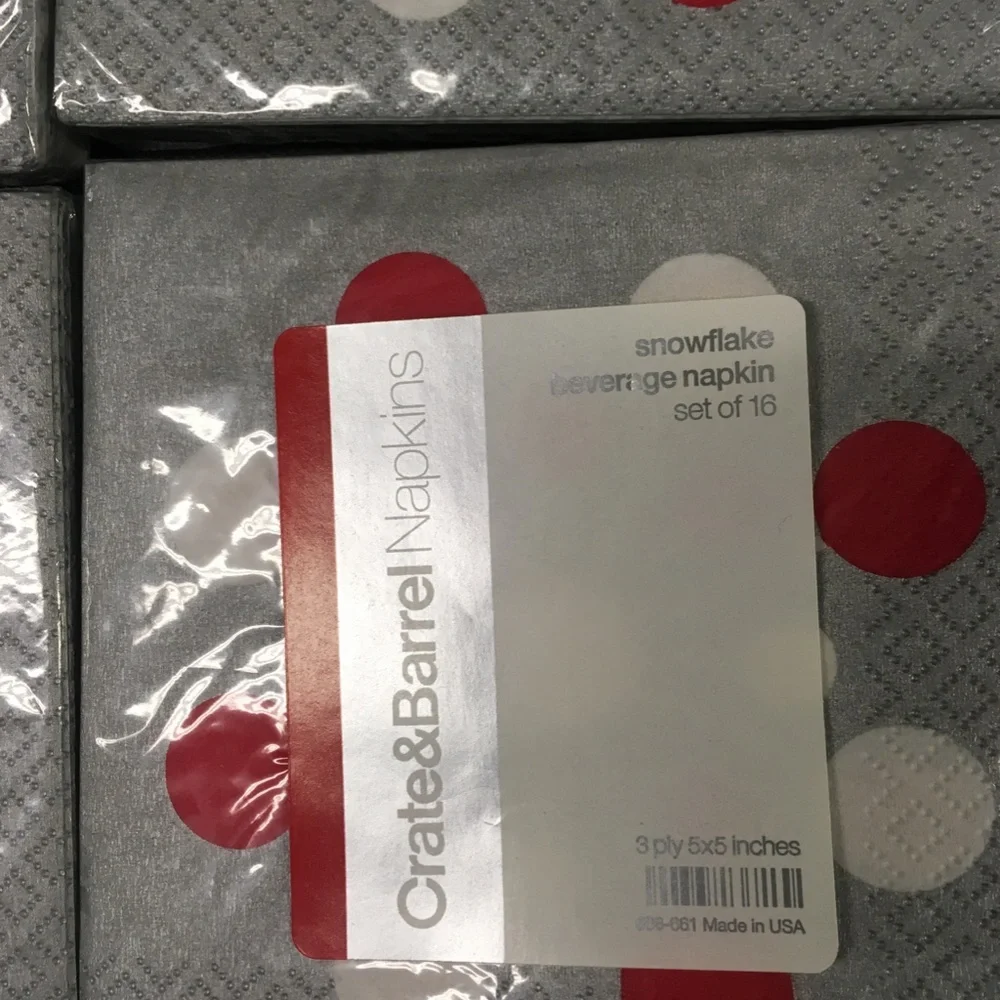 set/8 packages of Festive Snowflake Party Beverage Napkins-16ct per pkg, 128 ttl